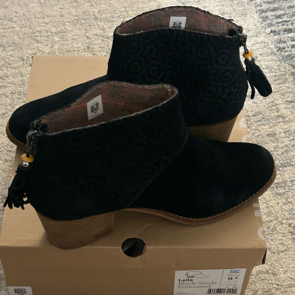 TOMS Leila Black Suede Embossed Booties